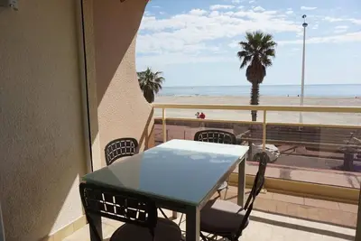 Image de Appartement 2 chambres avec terrasse en front de mer Canet Plage