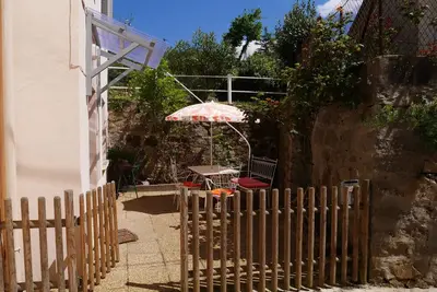 Image de Maison refaite Ă Vico- Wifi- 15mns Des Plages de Sagone