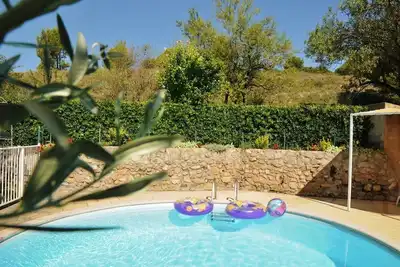 Image de Appartement au coeur des Alpilles, aux portes de la Camargue