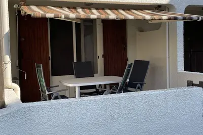 Image de Appartement avec cour et place de parking aux Stes Maries de la mer proche plage