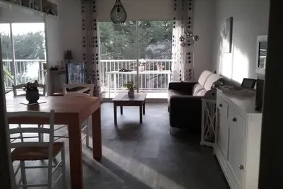 Image de Coquet Appartement A 300 M A Pied De La Plage De Bonnegrace, Vue Mer