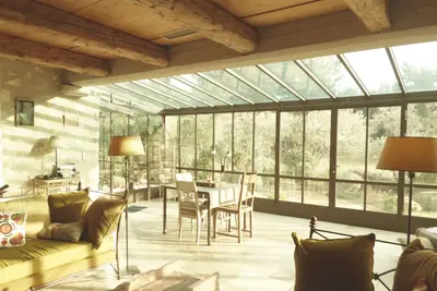 Image de Eygalières, Charmant Mas Provençal avec piscine au coeur de la nature.