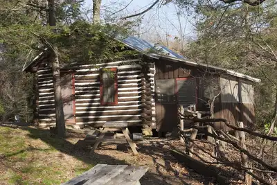 Image de Log Cabin historique sur le lac Lure