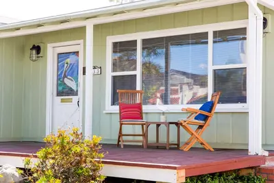 Image de Nouveau! Charmante et spacieuse maison de plage. Votre endroit idéal pour certains R & R.