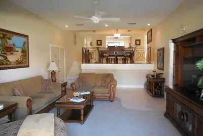 Image de Maison de ville avec garage - En face de la plage de Siesta Key!