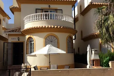 Image de Villa calme et isolée.