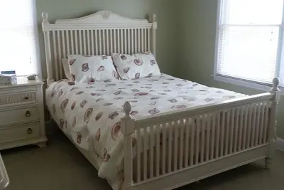 Image de Pour toute la famille, 3 chambres \/ 2 salles de bain. 1\/2 bloc de la plage libre