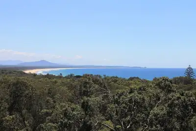 Image de Surfside Lookout - situé à Scotts Head