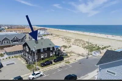 Image de Charmante maison en bord de mer, avec plage privée, et une vue imprenable