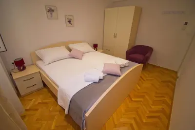 Appartement 3m Peristil 1 ***