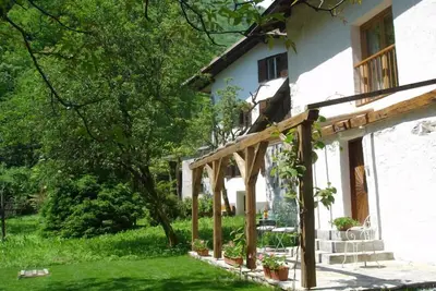Image de Magnifiquement restauré Cottage Dans idyllique Situation Emerald Soca Valley