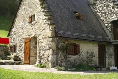 Image de Maison en pierre au pied du Col du Tourmalet, Promotion du 21 au 27\/7\/19