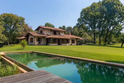 Image de Villa de luxe avec piscine 25 mt et une vue magnifique