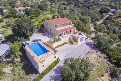 Image de Villa Florencio | 4 Chambres | Vues Panoramiques | EstĂłi