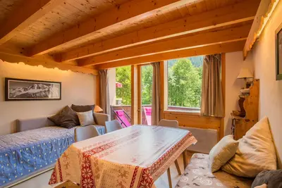 Image de Argentière, Duplex charmant, plein sud au pied des pistes
