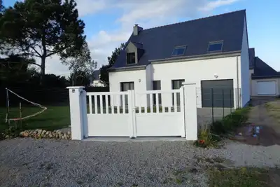Image de grande maison familiale à 200 m de la plage