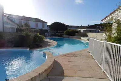 Image de Appartement T2 Duplex Avec Piscine Et Parking Tres Proche Plage