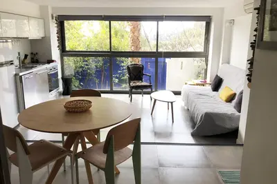 Image de Cassis Grand studio, Terrasse, village et plage à pieds, parking privé Provence