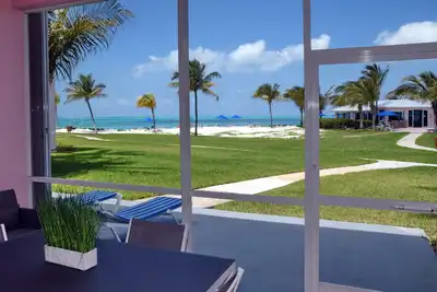 Image de Profitez de notre très confortable condo en bord de mer - 7e nuit gratuite!