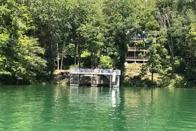 Image de Rock of Ages - Extra Large Dbl Decker Dock w \/ 2 Slip & Slide couverts