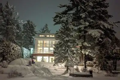 Image de Chalet Chic - Retraite Laurentienne idéale pour la famille et les amis!