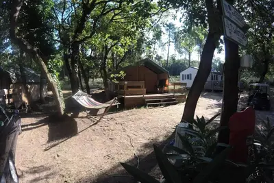 Image de Safari Lodge L - 2 chambres (4 adultes maximum et 1 enfant - de 14 ans) 4 à 5 personnes - 4 pers. inclus dans le tarif