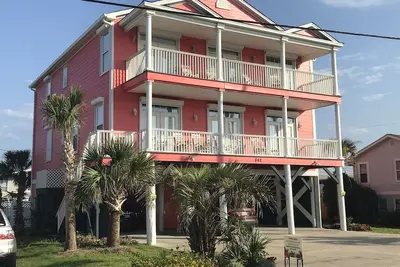 Image de Luxury 2nd Row Ocean / Marsh Vws 7br / 6. Ascenseur de piscine privée 5ba House -Cor Mist