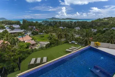 Image de Diamant: 9 B \/ Rms, piscine, vue sur la mer: 24 personnes