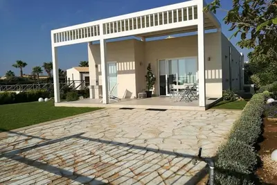 Image de Villa en bord de mer \"The Cliff\"