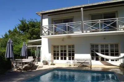 Image de Family home with pool in the heart of Montpellier