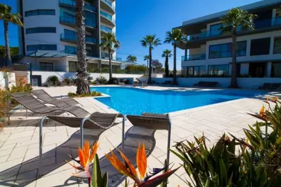 Image de Condominium de luxe clôturé 2 chambres 2 salles de bain appartement mer