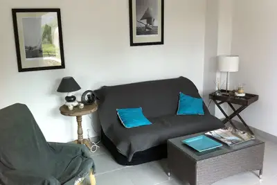 Image de Charmante maison avec jardin proche du bord de mer 4\/6 personnes.