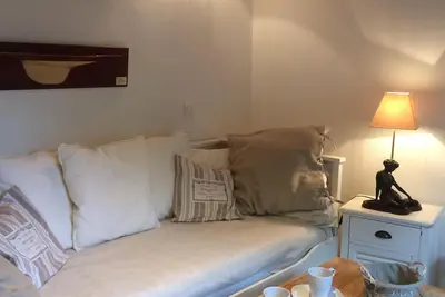 Image de Cabourg  Centre Ville. Gîte 35m², maison sur jardinet 40m² plein sud. Tout confort