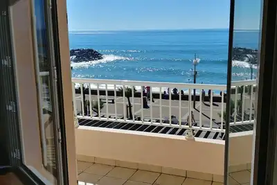 Image de Appartement 120 m² avec vue et accès direct sur la mer