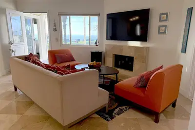 Image de Vue spectaculaire sur l'océan depuis chaque chambre, à quelques pas de la plage, tarif spécial