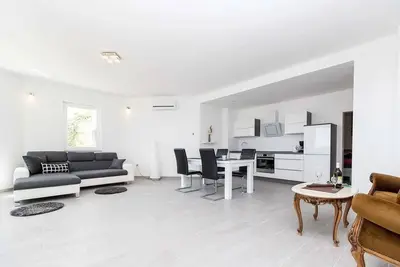Image de Villa Marica - appartement de luxe avec vue sur le climat et la mer Ă Crikvenica