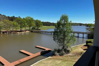 Image de Lake Oconee 4 Bed 5 Bath Villa À l'intérieur de Cuscowilla sur le lac! ! !