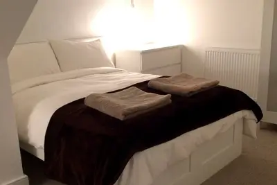 Image de Cosy Loft Room in West London, Chiswick