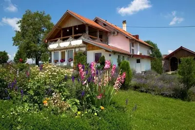 Image de Appartement dans Rakovica avec Wifi (601-3)