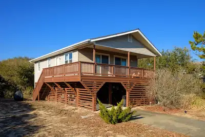 Image de Obx - Relax in Well Maintained Beach House 200 Yards From the Beach