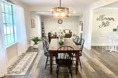 Image de Lutherhaus | Lumineux, spacieux, pour toute la famille, à 8 pâtés de maisons de