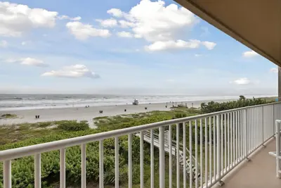 Image de Beauté au bord de la plage au centre-ville de Cocoa Beach