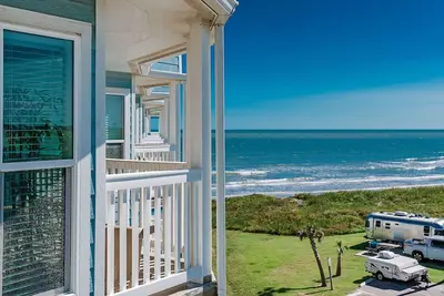 Image de Magnifique Condo Sescape avec de superbes vues sur le golfe!
