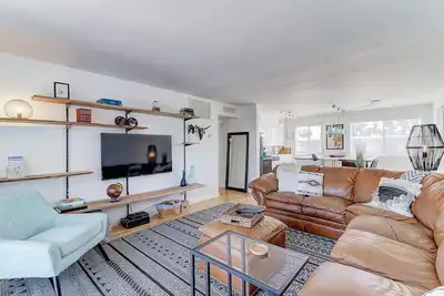Image de Location toute neuve - Toute la nouvelle literie, vaisselle, fraîchement repeinte! Escape parfaite!
