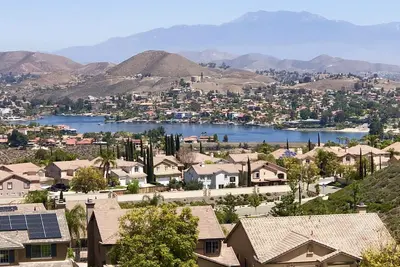 Image de Belle maison avec vue. Près de toutes les attractions Socal