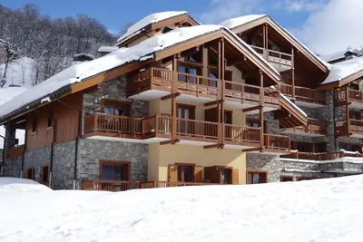 Image de Appartement 4* dans résidence luxe avec Spa et piscine à St Martin De Belleville