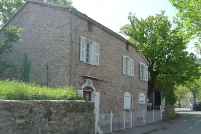Image de Maison corse authentique dans un village accueillant
