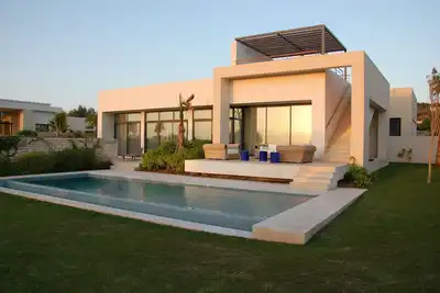 Image de Propriete D'Exception Sur Golf Et Ocean