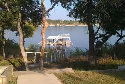 Image de Lake Brownwood Lakefront House, 1re classe, quai Pvt,