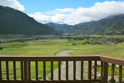 Image de River View Gateway- 5 min à pied de la rivière Yellowstone